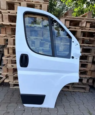Fiat Ducato Front door