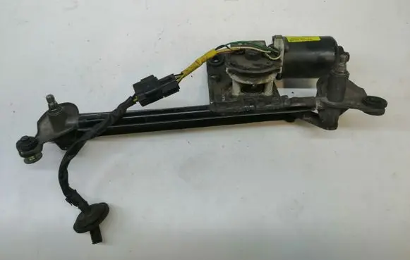 Hyundai Getz Front wiper linkage and motor 981001C100