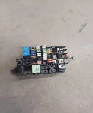 Volkswagen PASSAT B7 USA Fuse box set 5C0937819Q