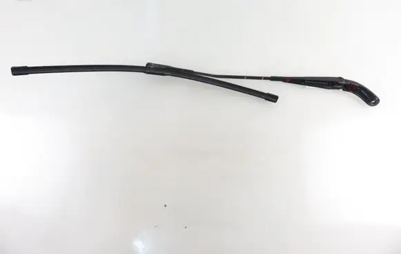Audi A4 S4 B8 8K Front wiper blade arm 8K1955407
