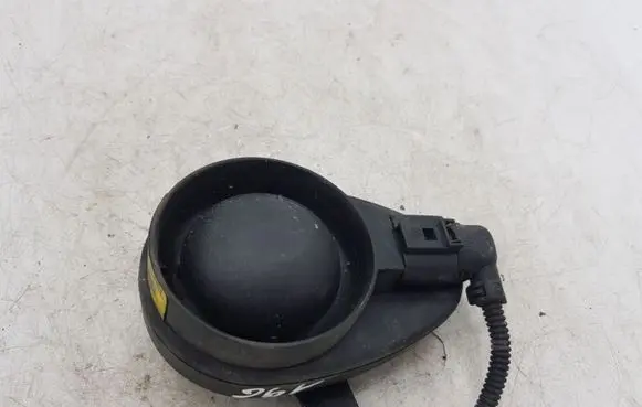 Volkswagen Touareg I Alarm system siren 7L0971457