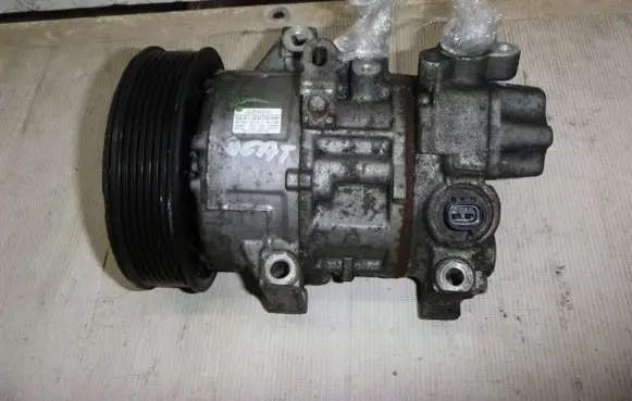 Toyota Avensis T250 Air conditioning (A/C) compressor (pump) GE4472209397
