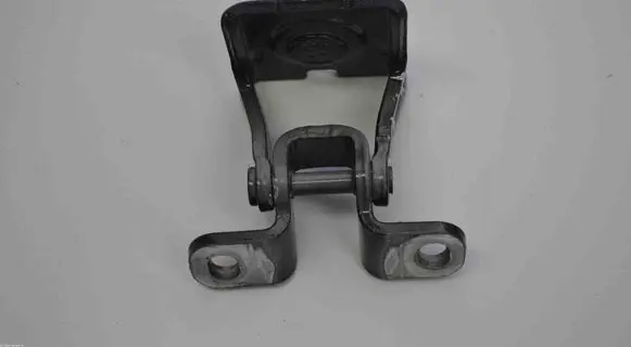 Volkswagen Golf VII Tailgate/trunk/boot hinge