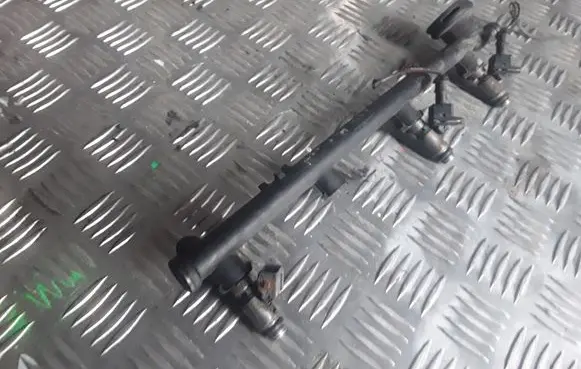 Renault Scenic II - Grand scenic II Fuel injector 7700107405 7700112777