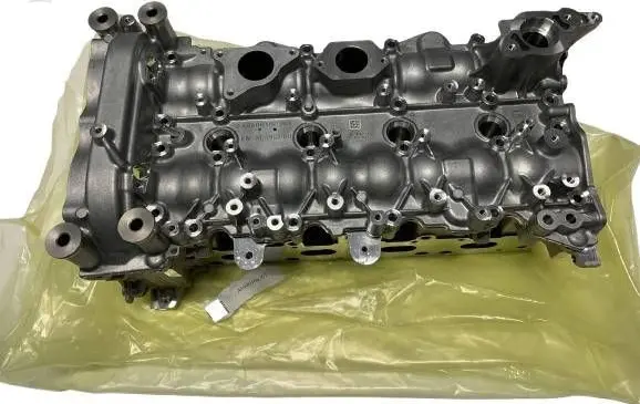 Mercedes-Benz CLA C118 X118 Engine head A2600106701 A2600102301 2600106701