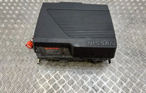 Nissan Leaf II (ZE1) Voltage converter inverter 292C05SH1B