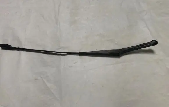 Audi A5 8T 8F Front wiper blade arm 8T1955408A