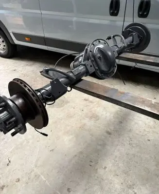 Iveco Daily 6th gen Rear axle beam with reductor 46391714