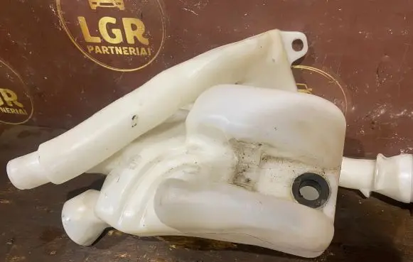 Peugeot 207 Windshield washer fluid reservoir/tank 9648337580