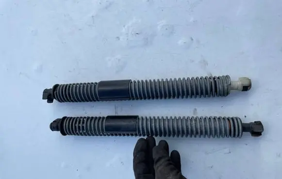 BMW 5 G30 G31 G38 Tailgate/trunk/boot tension spring 7366403 14619010