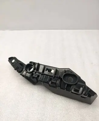 Volkswagen Golf VII Front bumper mounting bracket 5G0807050B