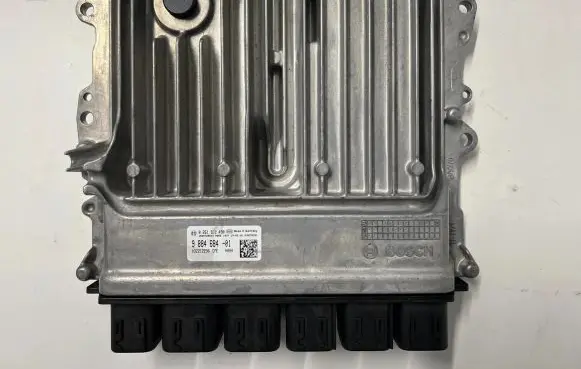 BMW 5 G30 G31 Engine control unit/module ECU
