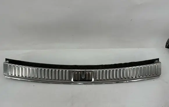 Volkswagen Touareg II Trunk/boot sill cover protection 7P0863459E