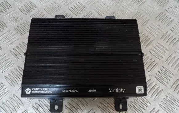 Jeep Cherokee XJ Sound amplifier 56007653AD
