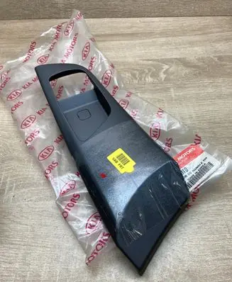 KIA Optima Front door trim (molding) 826212G000T0 826212G000