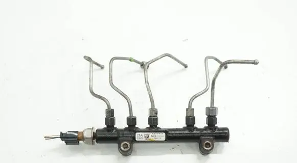 Ford Focus Fuel main line pipe 9804776780ACR 9804776780