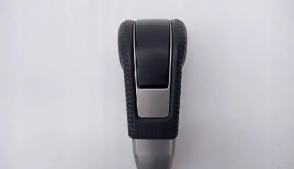 Mitsubishi Pajero Sport II Gear selector 