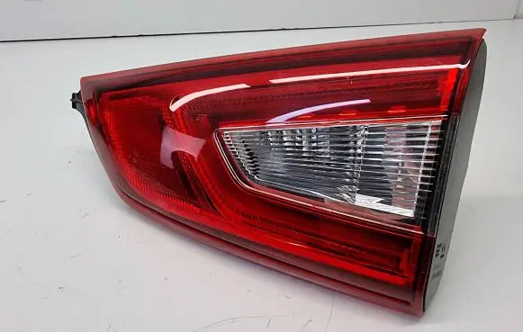 Nissan Qashqai Tailgate rear/tail lights 265504EA5A