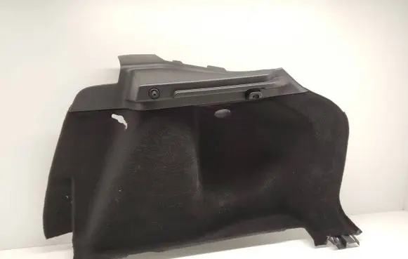 Trunk/boot side trim panel