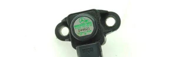 Mercedes-Benz A W169 Air pressure sensor A0051535028 EP9451R3A 044621