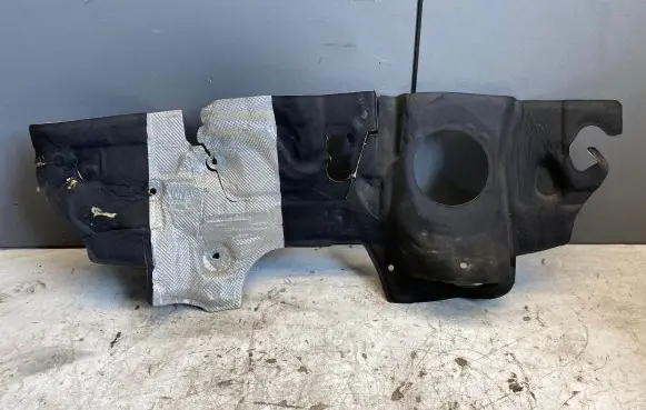 Volkswagen Golf Sportsvan Heat shield in engine bay 5Q1863353D