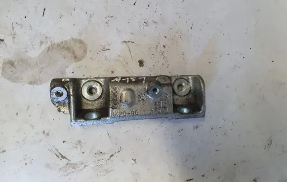 Land Rover Range Rover Sport L320 Fuel Injector clamp holder 9X2Q9W276B