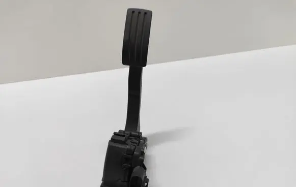 Ford Fusion Accelerator throttle pedal 4S619F836BB 6PV00856713