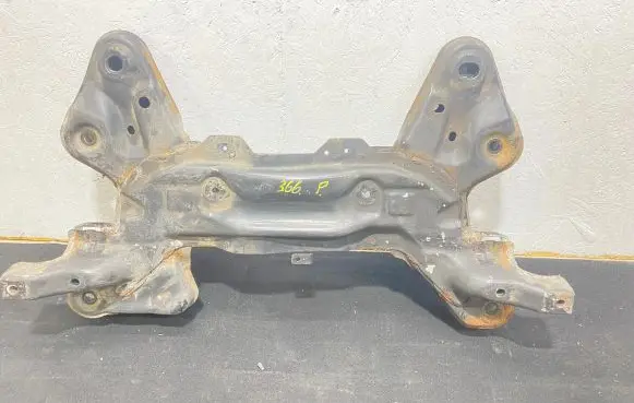 Peugeot 208 Front subframe 715974 1541213181