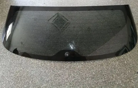Buick Encore I Rear windscreen/windshield window 