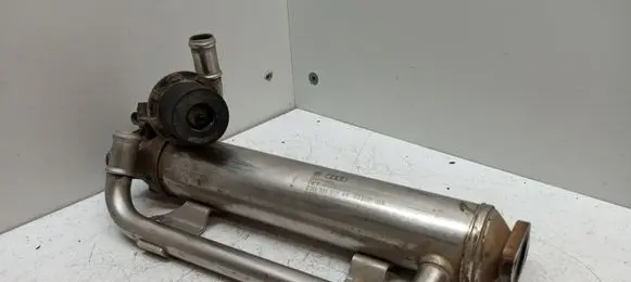 Volkswagen PASSAT B6 EGR valve cooler 03G131512AE