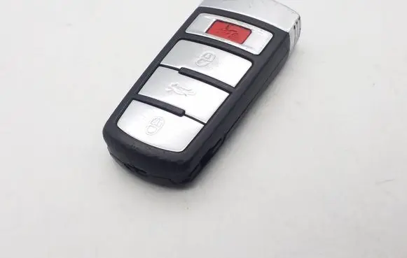 Volkswagen PASSAT CC Ignition key/card 3C0959752BB 5FA00906630