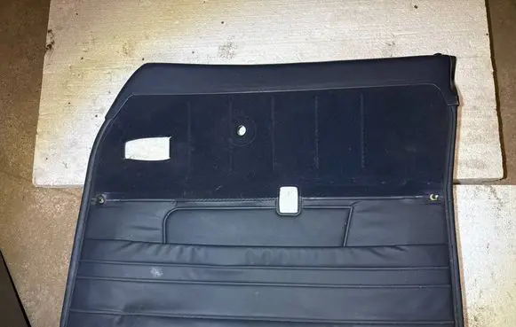 Saab 900 CD Front door trim bar 9159765 p2014559