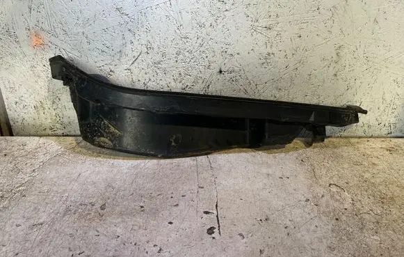 Fender end trim