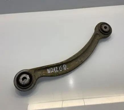 Mercedes-Benz E W212 Rear control arm A2043502206 2043502206