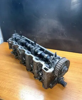 Audi A6 S6 C4 4A Engine head 046103373