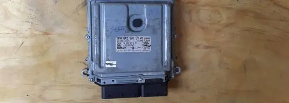 Mercedes-Benz E W212 Engine control unit/module ECU A6429002900-MERC A6429002900