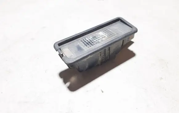 Volkswagen PASSAT B7 Number plate light 1K8943021