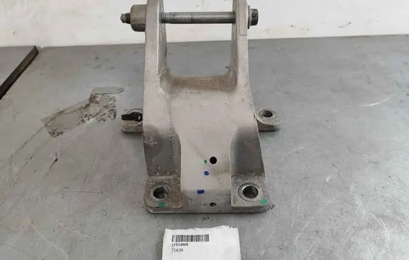 MG MG5 II Engine mounting bracket 11934868