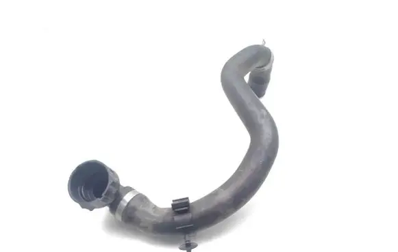 Volvo V40 Engine coolant pipe/hose 31474987