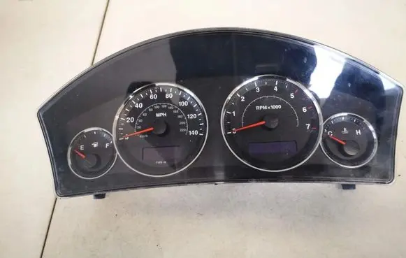 Jeep Grand Cherokee (WK) Speedometer (instrument cluster) 56050203al
