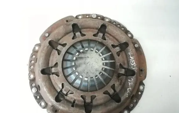 Nissan Almera N16 Pressure plate 