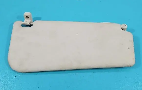 Sun visor