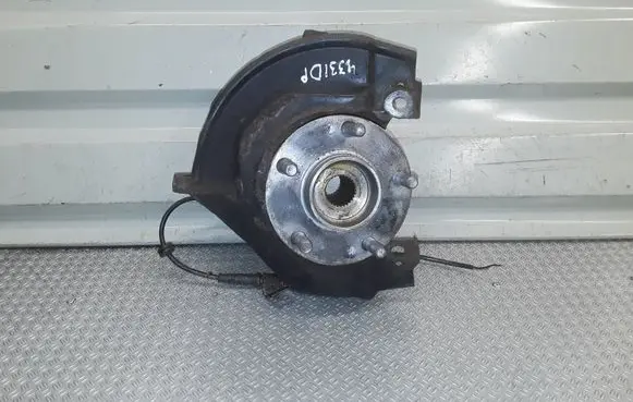 Mitsubishi Grandis Front wheel hub spindle knuckle 
