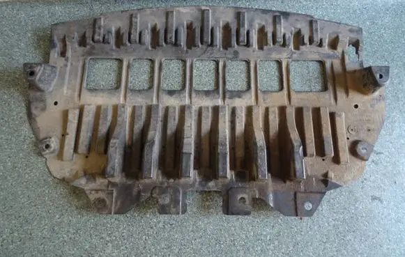 Mercedes-Benz S C217 Front underbody cover/under tray A217520050