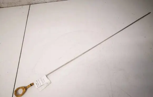 Toyota Avensis T270 Oil level dip stick 