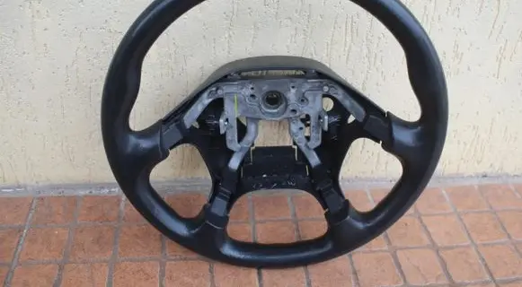Mitsubishi Outlander Steering wheel 