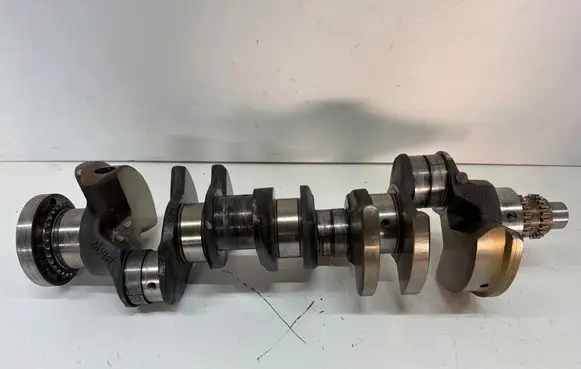BMW 5 F10 F11 Crankshaft 762098103 14110600017