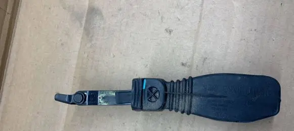 Audi Q3 F3 Rear door check strap stopper 83A839249 83A839267 6090