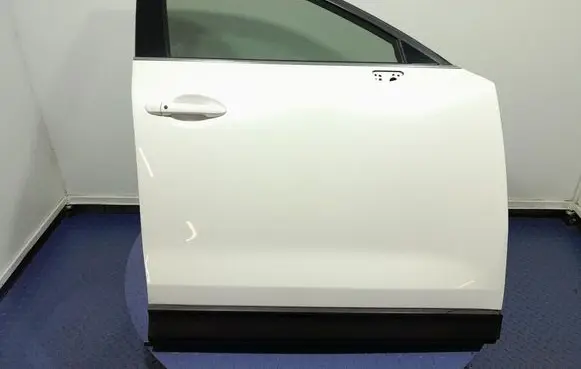 Mazda CX-5 Front door 