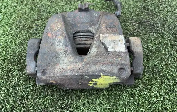 Toyota Proace Front brake caliper SU001A3125